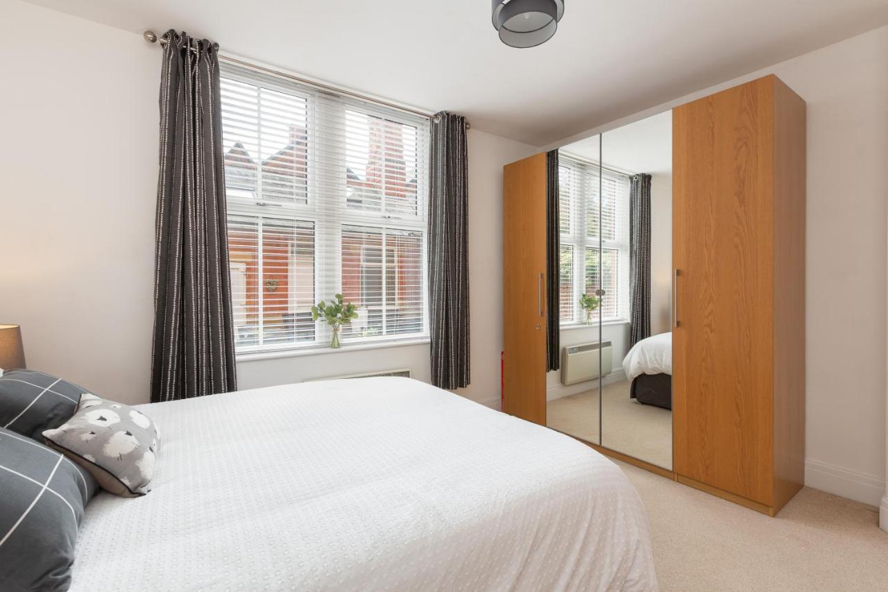 Charles Alexander Short Stay - Clifton Drive Beach Retreat Литам Сент Аннс Екстериор снимка