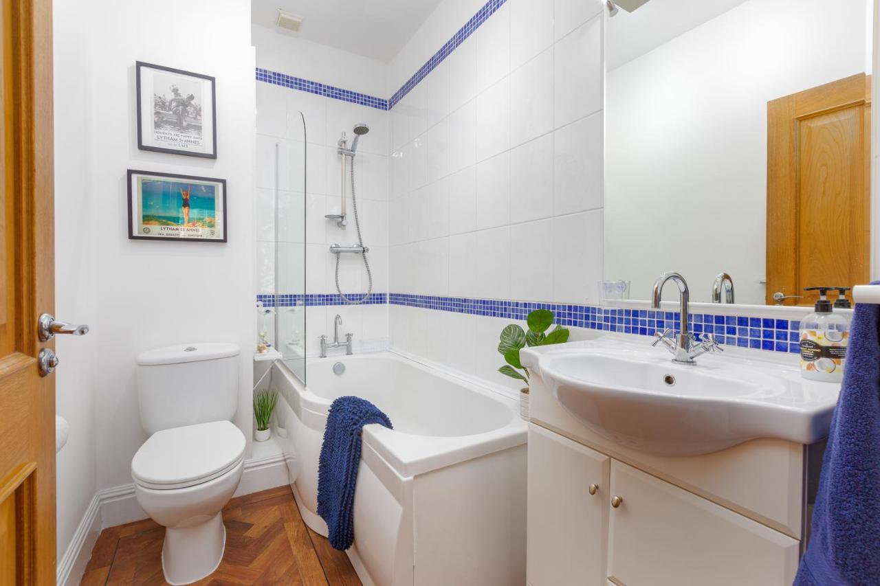 Charles Alexander Short Stay - Clifton Drive Beach Retreat Литам Сент Аннс Екстериор снимка
